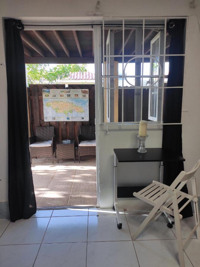 Ferienwohnung Garden Studio Flat Mango Walk Montego Bay Exterior foto