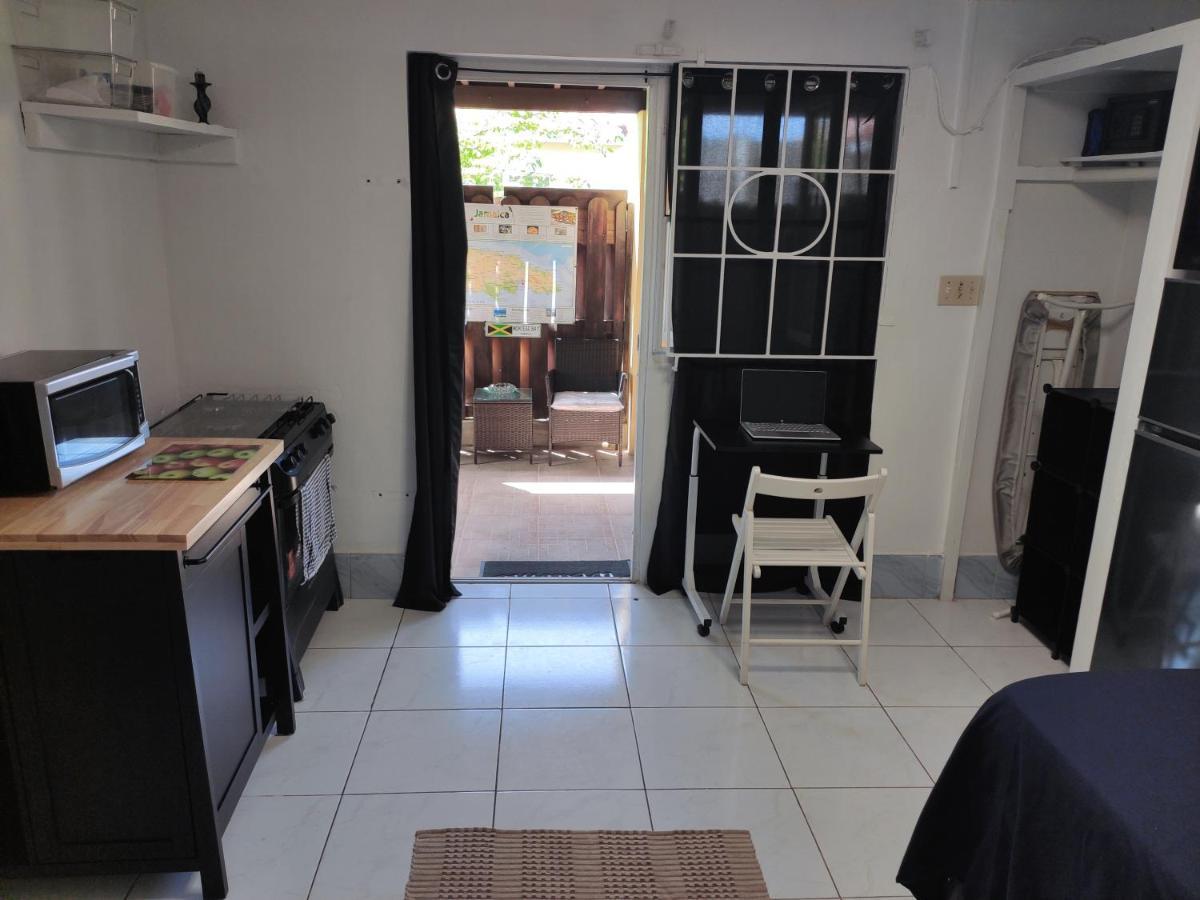 Ferienwohnung Garden Studio Flat Mango Walk Montego Bay Exterior foto